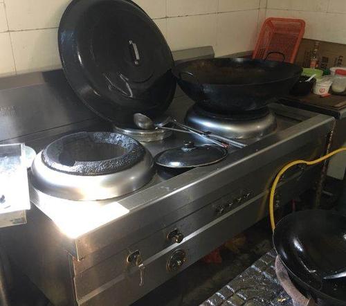 酒店厨房燃气灶