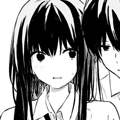 2020最潮动漫情侣黑白头像一男一女