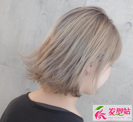 亚麻灰渐变染发短发,全新日系短发设计大全,冷酷的亚麻灰或者是奶奶灰