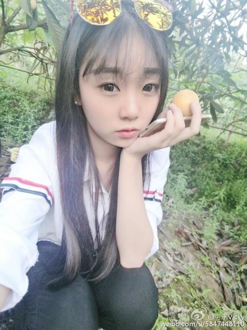 22:15) 转载 ▼ 标签: 狂野诱惑 可乐vicky 写真 分类:校花女神 阅读