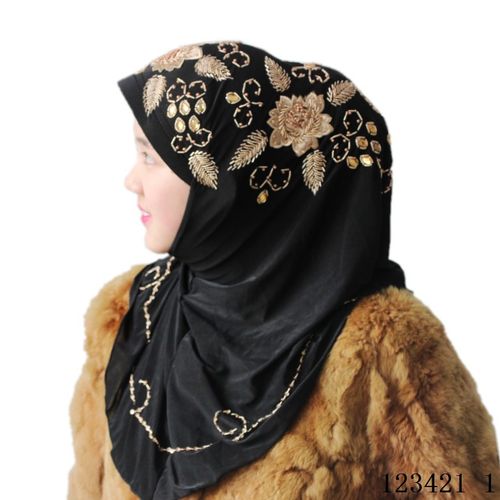 新款玫瑰花串珠盖头穆斯林头巾手工套头现货批发跨境代发