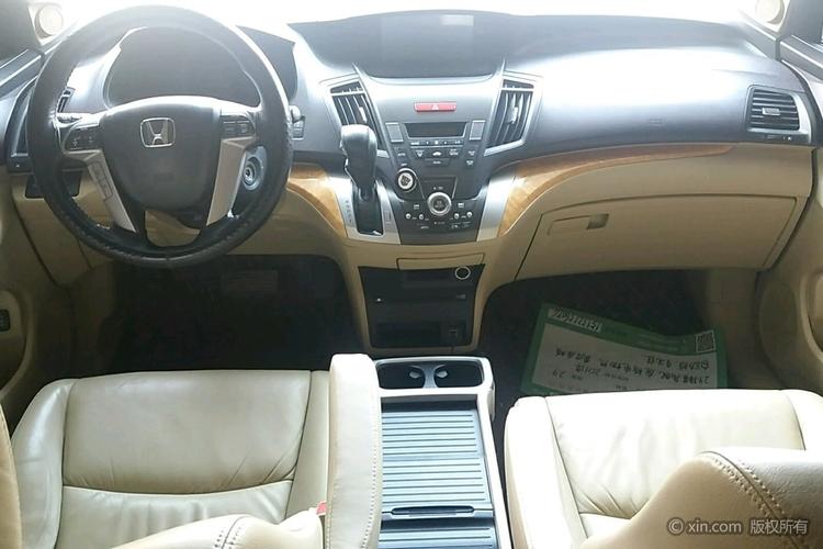 本田奥德赛完整中控台全景