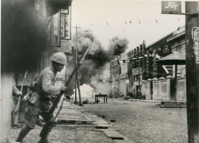 日本在东北没找到油田,被迫与美国开战,18年后追悔莫及