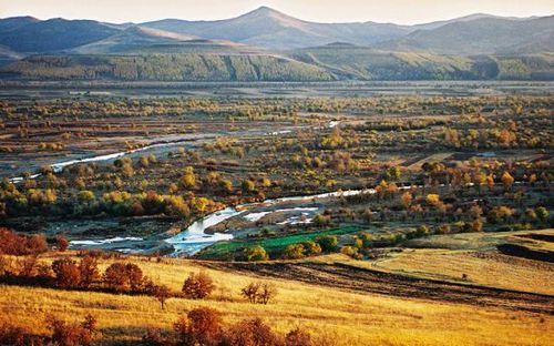 在内蒙古:撞上阿尔山最美的秋天
