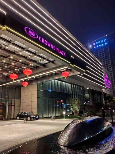 宝鸡东岭皇冠假日酒店-"520订的套房陪女朋友过节, [房间设施.