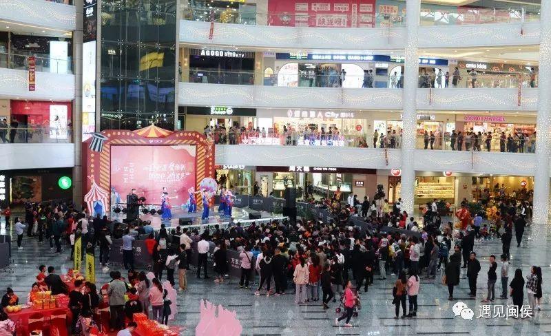 万家广场地处县城甘蔗,是闽侯县城首个大型商业综合体,规划有百货