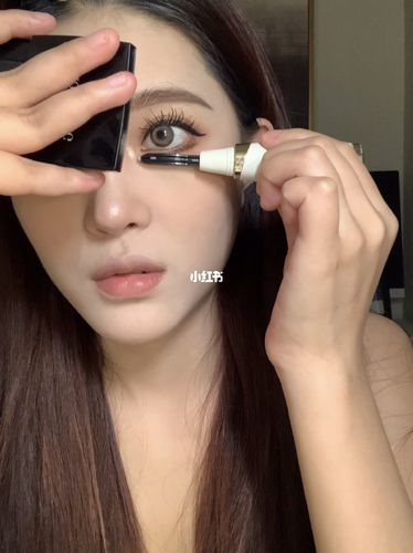沉浸式化妆|外出日常妆_化妆_粉底液_底妆_妆感_美妆