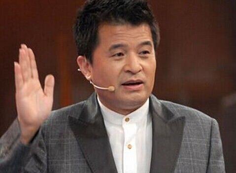 社会新闻   作为公众人物的毕福剑是一名共产党员,是党员就要有纪律