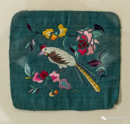 赏百年手工刺绣,品米脂婆姨内涵