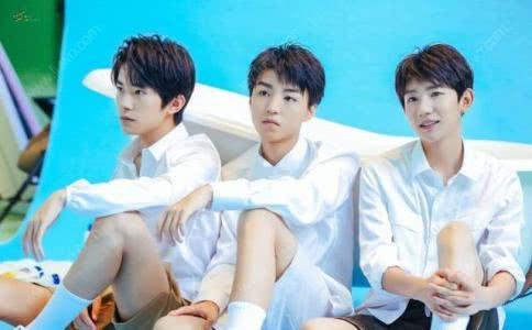 tfboys组合成员之间不合是真吗?原来早就解散了!