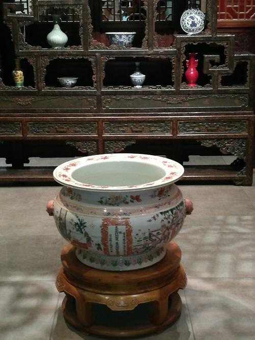 书卷缸