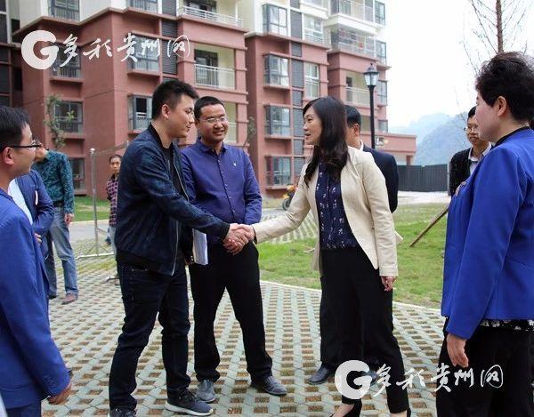【书记县长在现场】印江:田艳到碧江万山看望跨区域易地扶贫搬迁群众