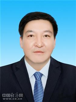 史良当选乌兰察布市人大常委会主任奇飞云当选市长简历