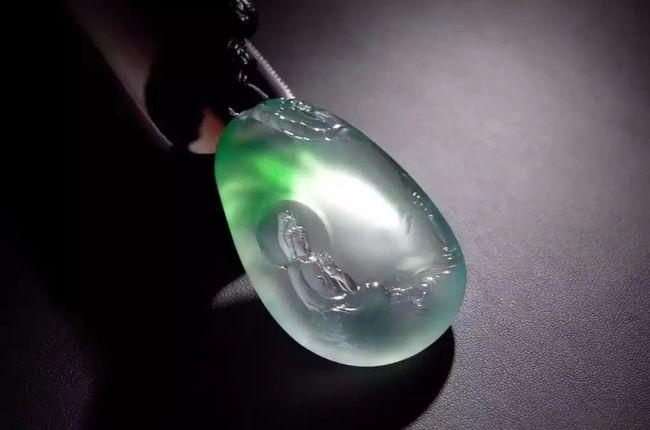 什么样的翡翠最能升值?这么选就对了