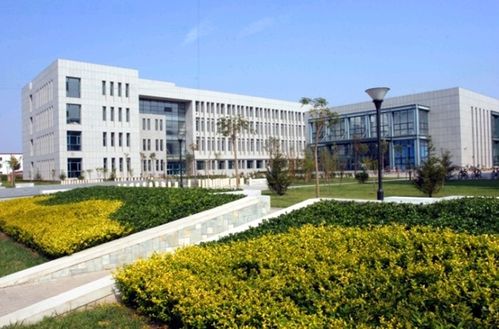 天津城建大学