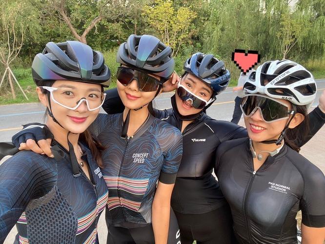 instagram漂亮的公路车小姐姐六