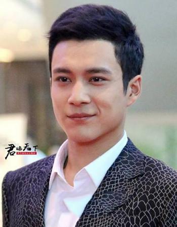 国字脸男生适合的发型国字脸男发型设计