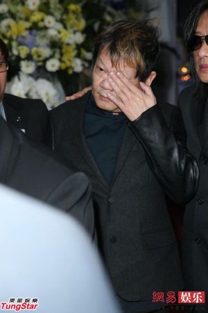 高凌风告别式今举行,众好友送行.