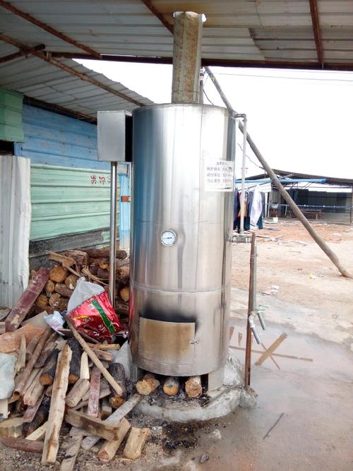 烧柴热水锅炉