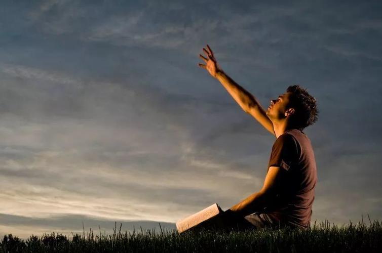 我们对神的敬拜的深度,在乎我们觉得祂有多"值得"