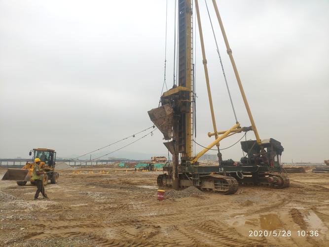 6-2-16区碎石桩施工