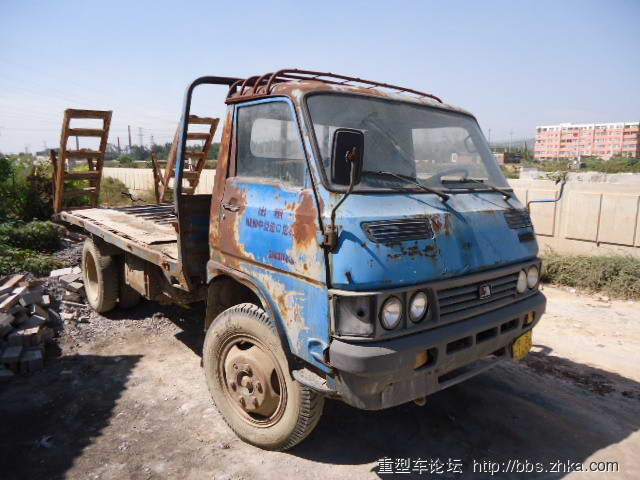 拍老车之----南京跃进汽车集团公司--nj131 .