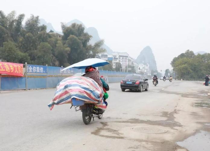 十年未返乡游子:贺州志愿者温暖了我的回家路