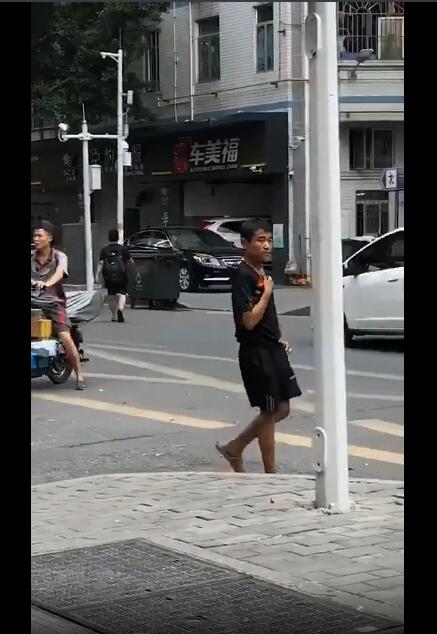 华强北陈金陵本人现状图片,陈金凌以前的旧照什么样?