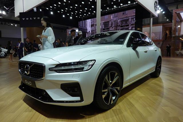 全新国产沃尔沃s60配置曝光,入门级车型配置已经够用