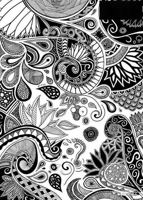 引导学生学会以夸张,变形等手法设计形象并运用点,线,面元素进行装饰