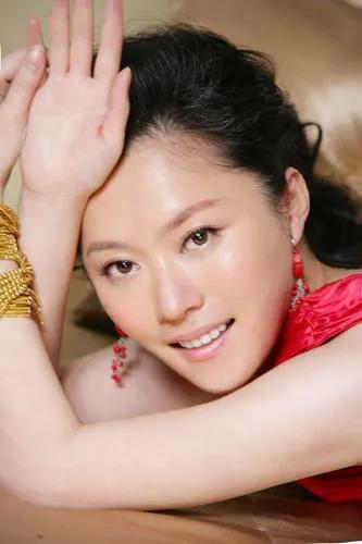 央视主持人紫凝清纯唯美写真集