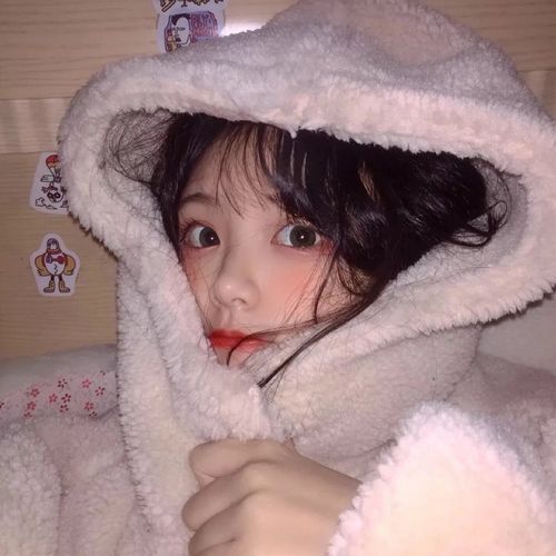 进组首贴 发一些存了很久的头像(美女/可爱/动漫/情侣/闺蜜都有)