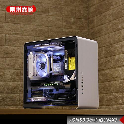 4 umx1 另有 小机箱 matx 钢化玻璃侧透水冷 铝合金 umx3 乔思伯