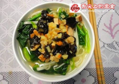 杂蔬菠菜打卤面的做法