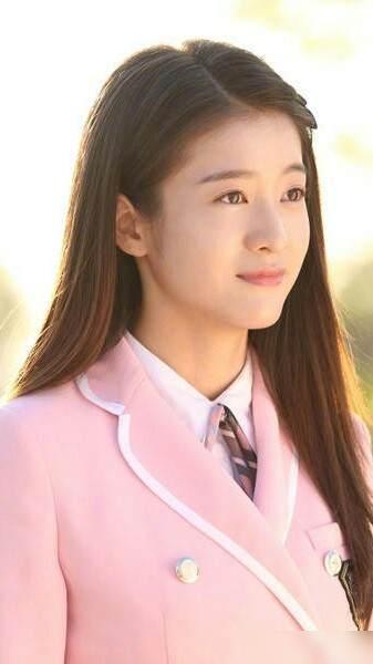 张雪迎翻车告诉同行再好的天赋和资源也会被家庭作坊弄糊