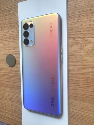 入手评测opporeno6和opporeno5哪个好什么区别口碑如何