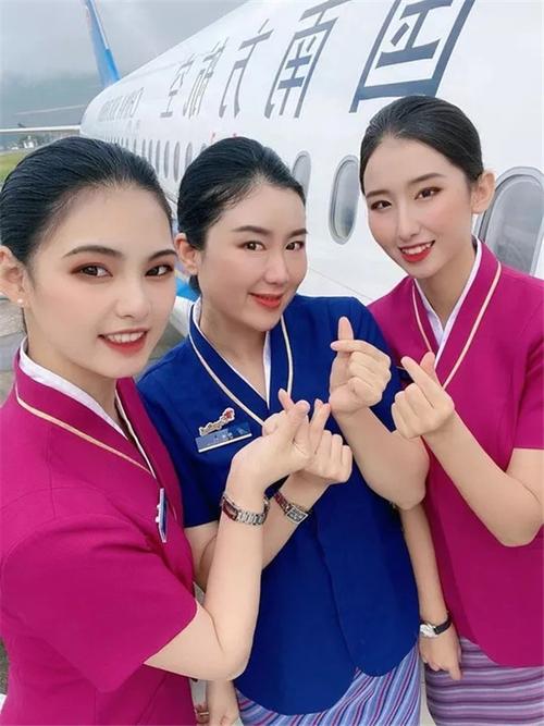 中国南方航空空姐白文琪:我的青春和热血,是没有时限的能量