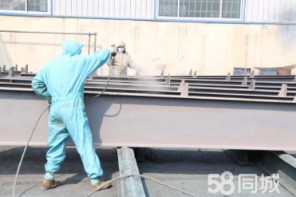 我公司专业承接机械喷漆翻新,集装箱喷漆翻新,迷彩喷漆,氟碳喷漆