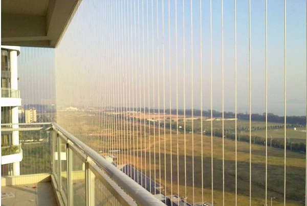 智能隐形防盗网