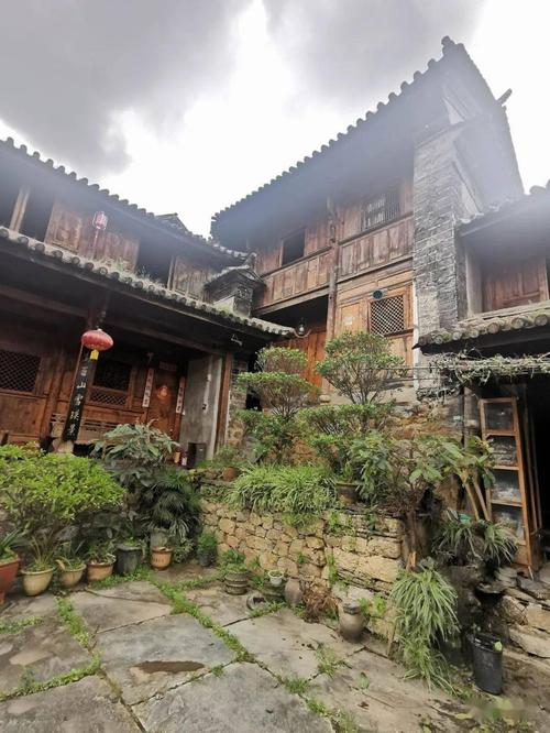 凤庆县鲁史古镇小记(文,图,曲)