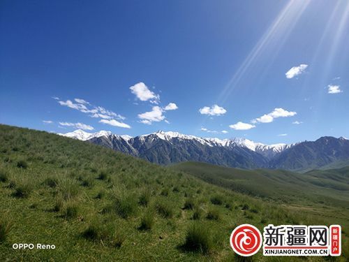 旅游达人打卡新疆策勒县昆仑天路板兰格景区