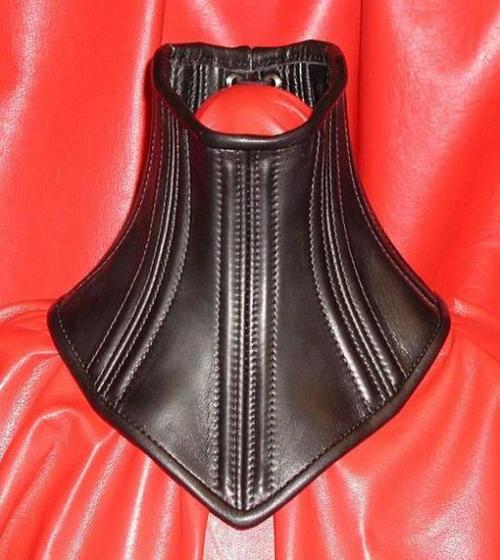 classic neck corset