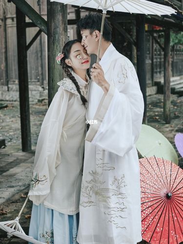 汉服情侣写真/古装并非要很成熟,可以年轻_情侣写真_汉服_古装_玩梦