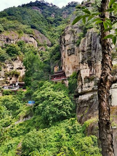其它 大慈岩,江南悬空寺, 写美篇 大慈岩,悬空寺坐落在建德市内24公里