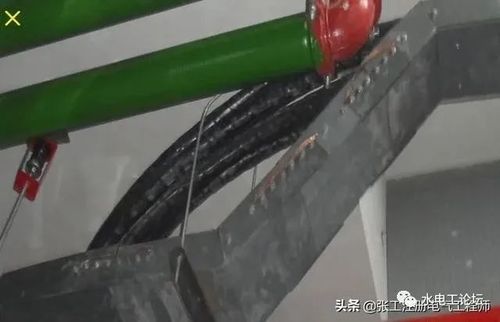 电缆桥架内敷设电缆的总截面面积(包括外护层)不应大于桥架内截面面积