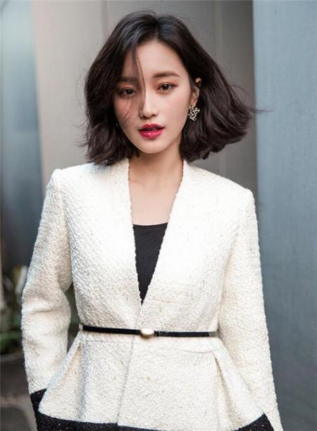 30岁以上女士短发减龄有道选这款