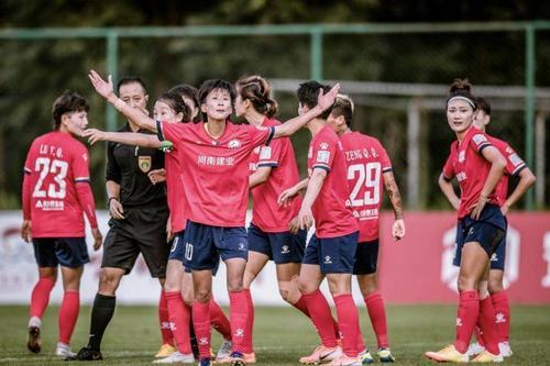 祝贺娄佳惠入选中国国家女子足球队新一期集训名单河.
