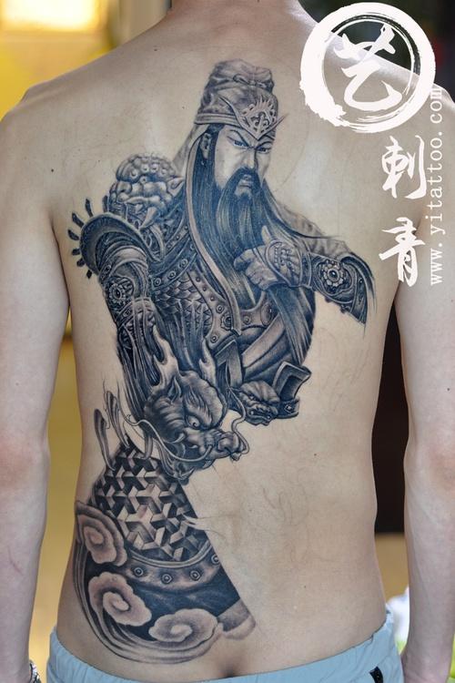 沈阳 艺刺青 满背关公纹身
