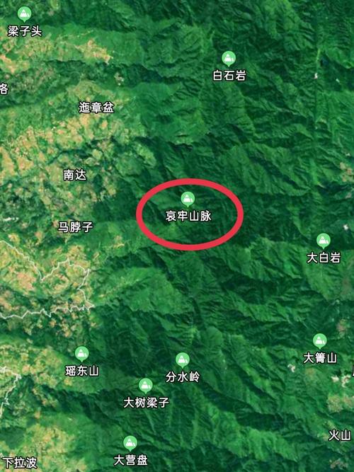 哀牢山导致四位地质学家遇难的山脉位于云南中部的玉溪市