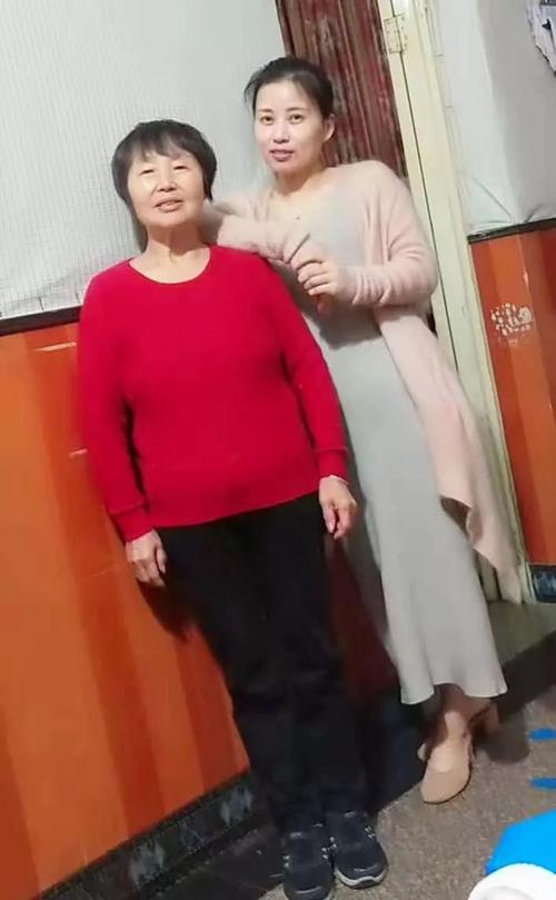 婆婆王友珍媳妇胡秀花